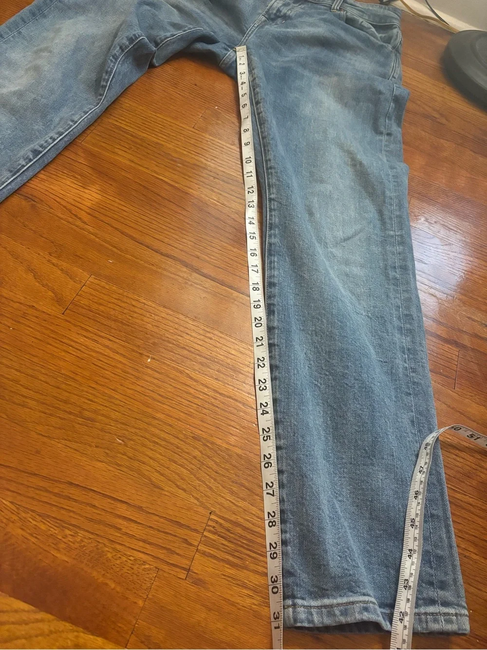 Flint and Tinder Jeans Men’s 33x31 Athletic Tapered Fit Light Wash Denim